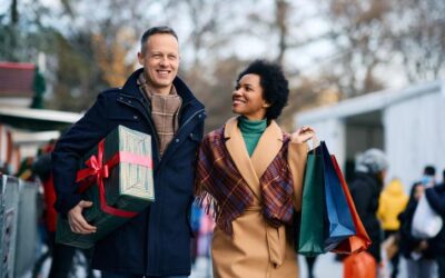 8 Ways to Spend Smart During the Holidays